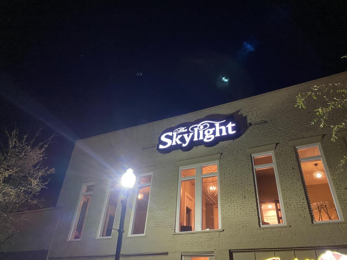 גרינוויל The Skylight Hotel מראה חיצוני תמונה