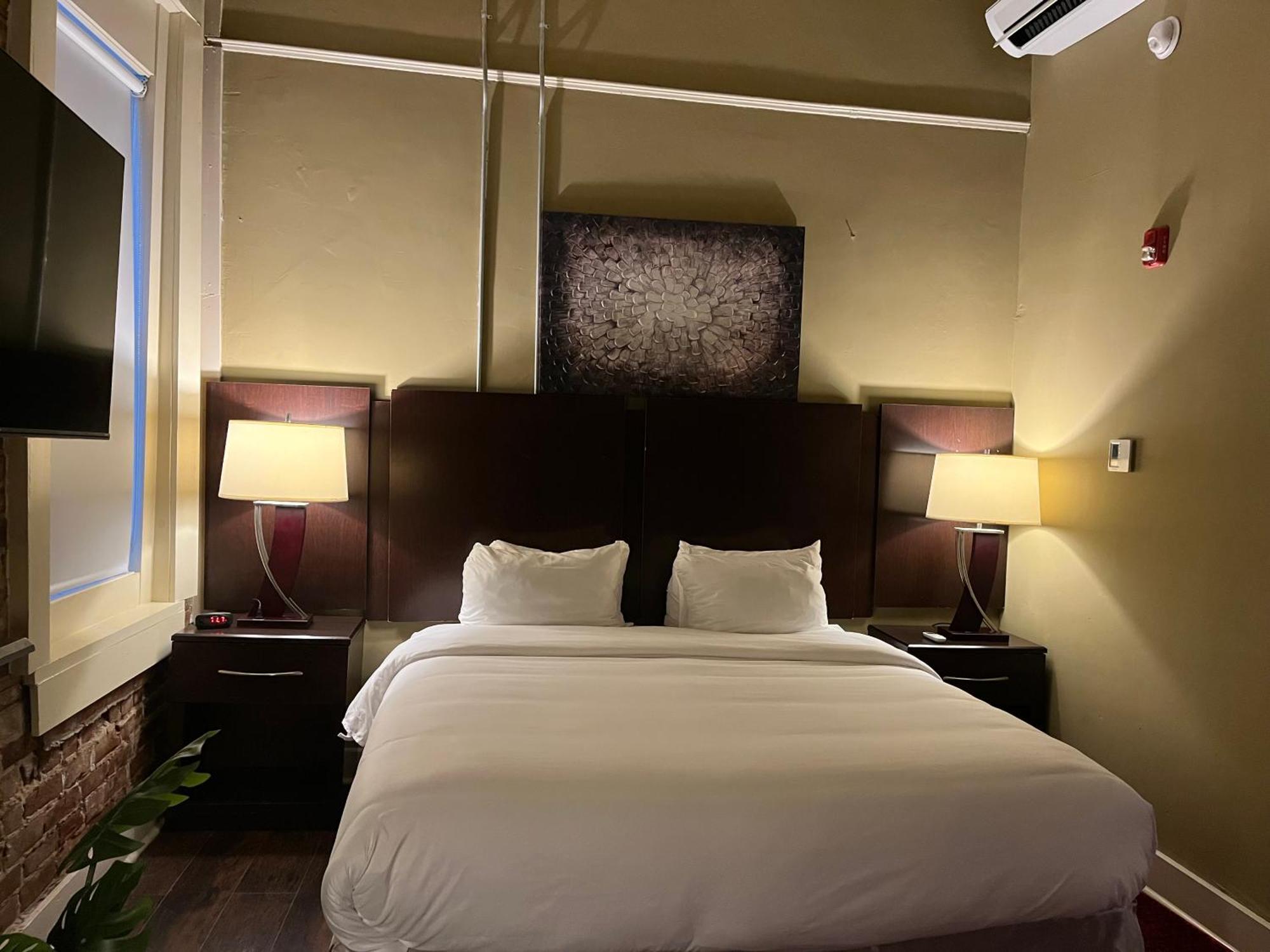גרינוויל The Skylight Hotel מראה חיצוני תמונה