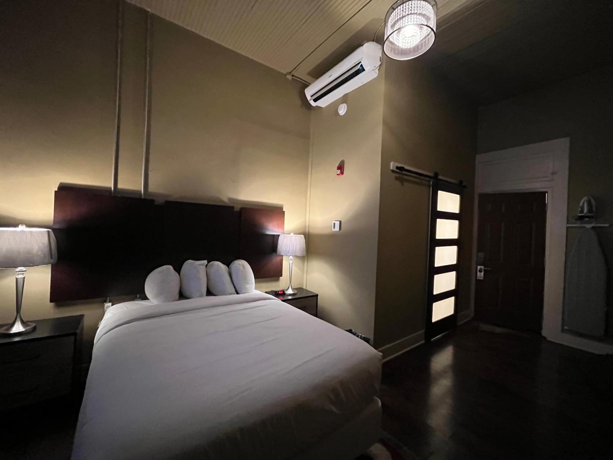 גרינוויל The Skylight Hotel מראה חיצוני תמונה
