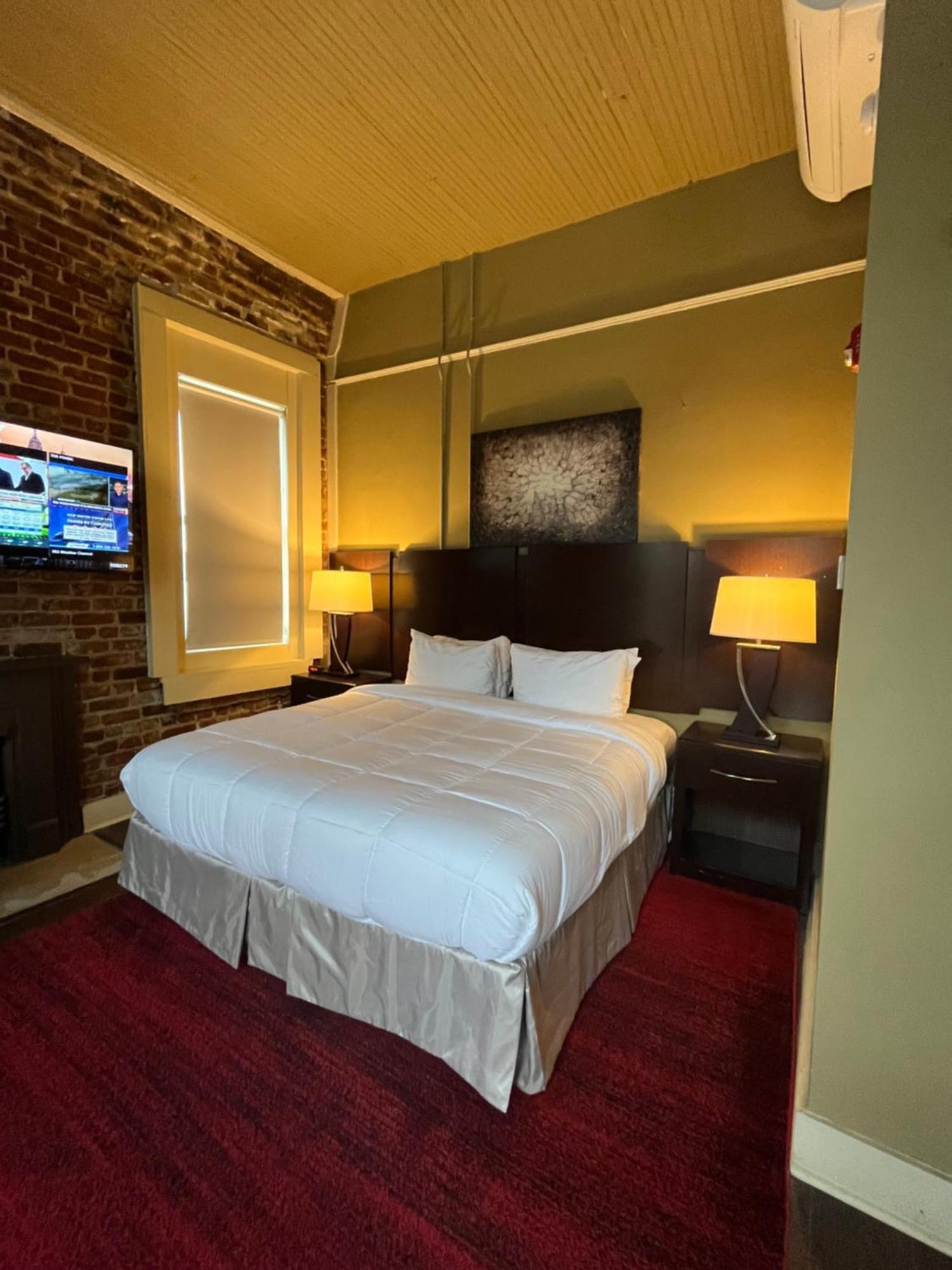 גרינוויל The Skylight Hotel מראה חיצוני תמונה