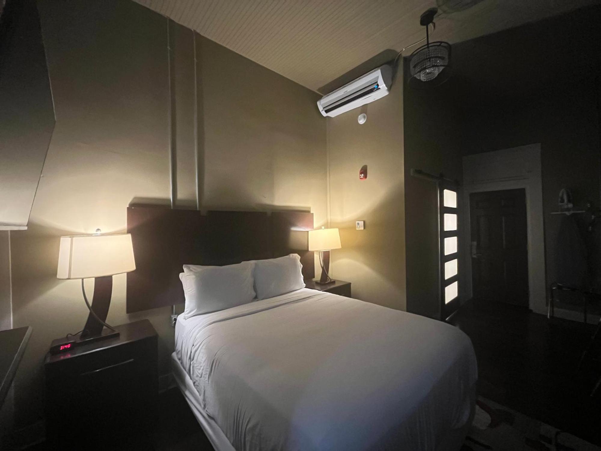 גרינוויל The Skylight Hotel מראה חיצוני תמונה